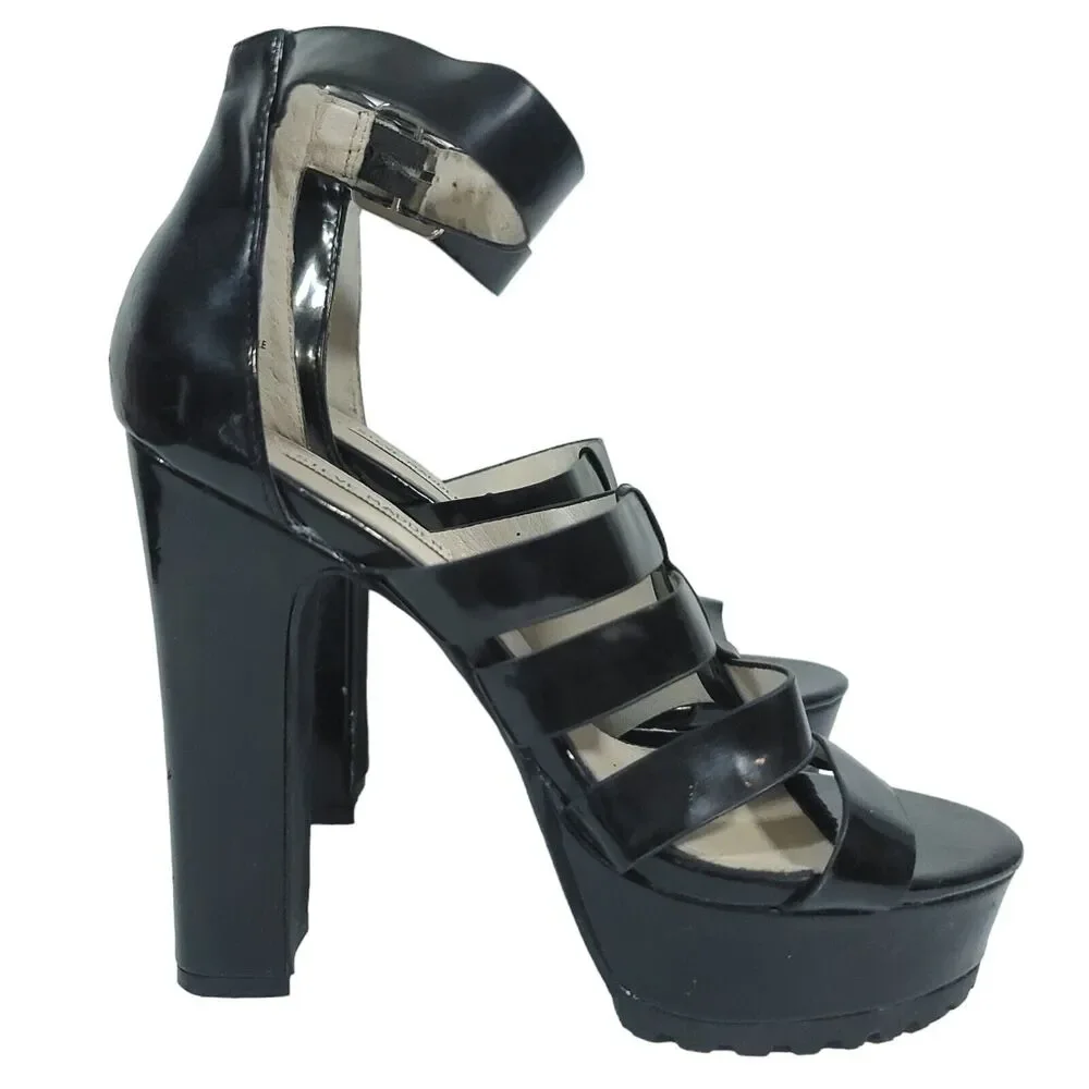 Steve Madden GROOVE Black Patent Heeled Sandals Shoes Women's Size 7.5 M READ